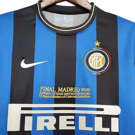 Inter de Milão 09/10 Retrô - Azul e Preta